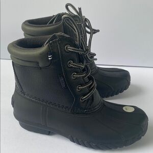 New never used Nautica Black Rain & Snow Boots with Textured Outsole